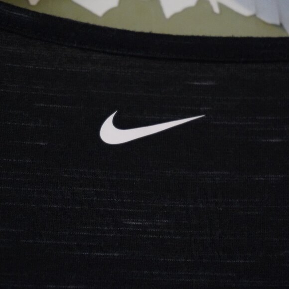 Nike DriFit 1X Performance Tank - Picture 5 of 7